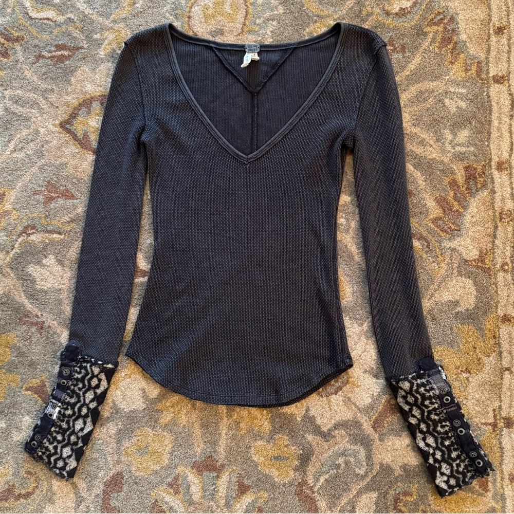 🦋We the Free FP Free People Art School Cuff Top Thermal Henley🦋 - Picture 2 of 7